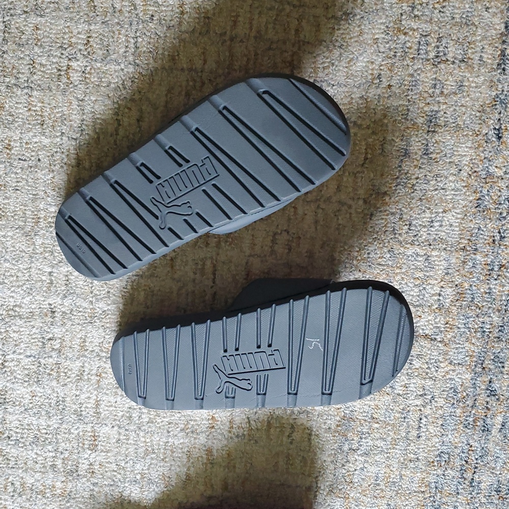 PUMA Men's Gray Slide Sandals - Picture 3 of 4